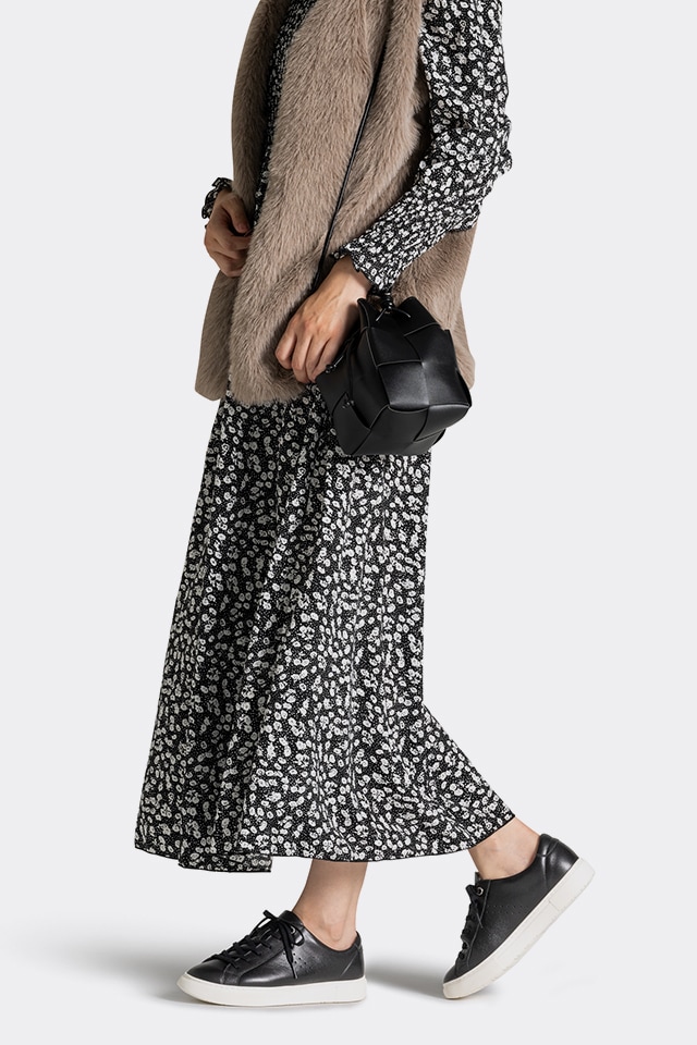 143レースアップレザー2