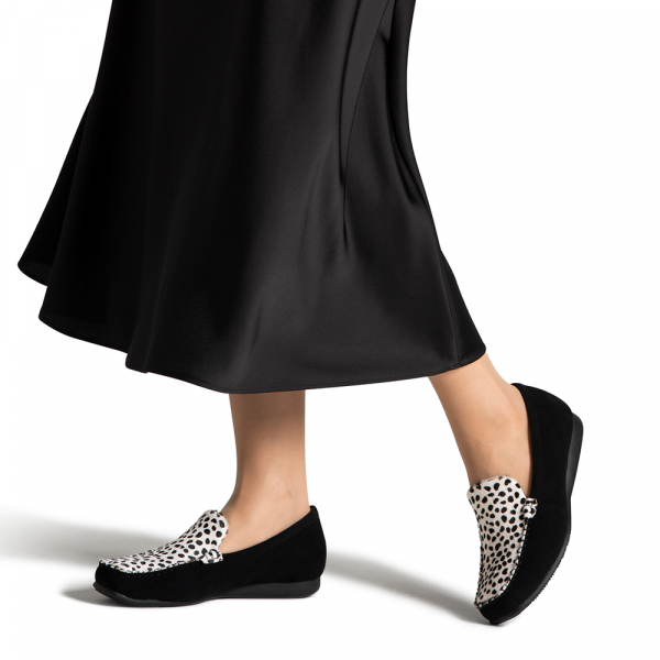 166アニマルモカシン