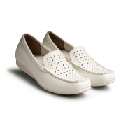 166パンチングモカシン